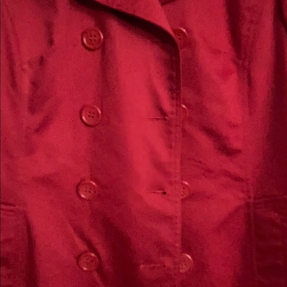 Red Coat - Picture 3 of 6